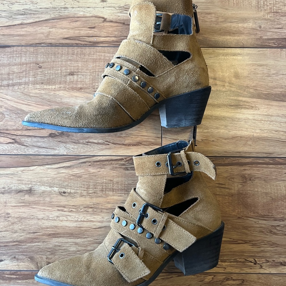 Zara low boots